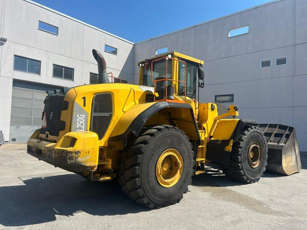 Ładowarka kołowa Volvo L250G