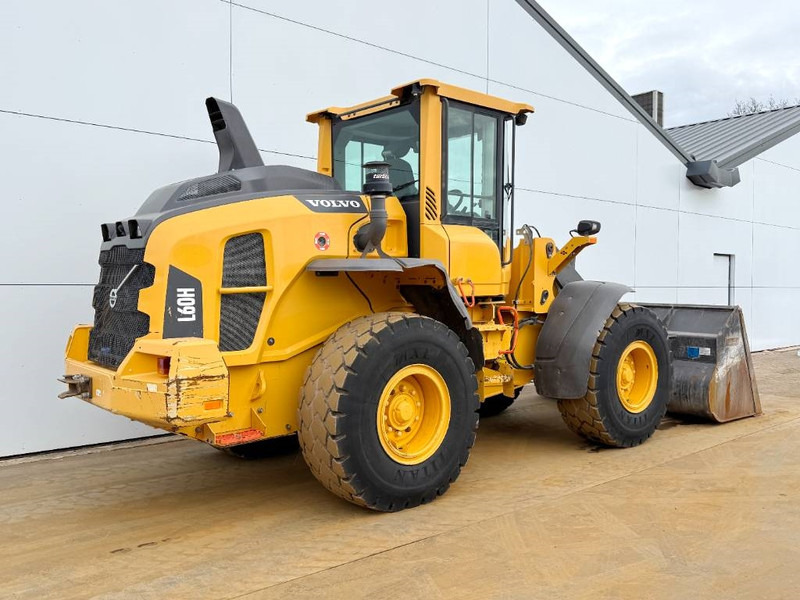 Ładowarka kołowa Volvo L60H - Backup Camera / Quick Coupler