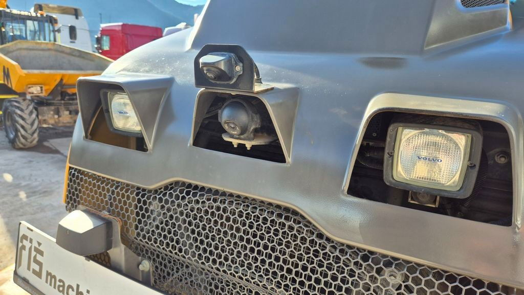 Ładowarka kołowa Volvo L90H - Year 2021 - 12630 Hours - Scale - NEW Bucket