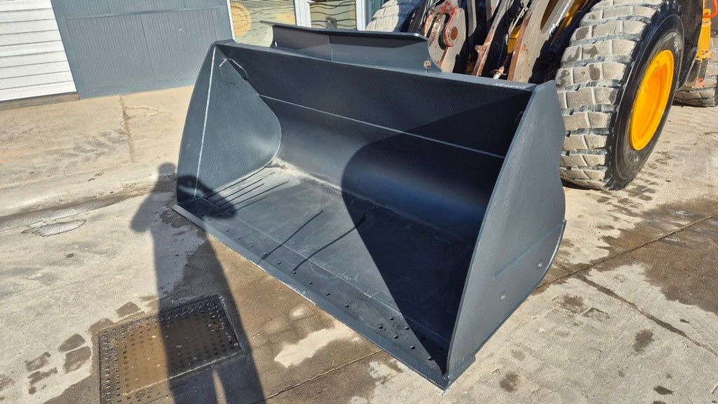 Ładowarka kołowa Volvo L90H - Year 2021 - 12630 Hours - Scale - NEW Bucket