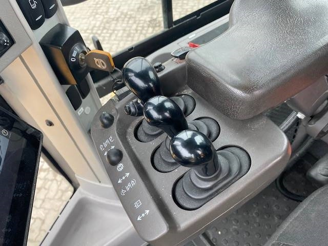 Ładowarka kołowa Volvo L 120 H A/C, BSS, ZSA, 3. Kr., SW (12005212)