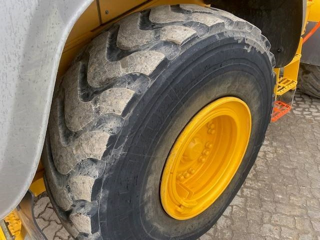 Ładowarka kołowa Volvo L 120 H MIETE / RENTAL (12005634)