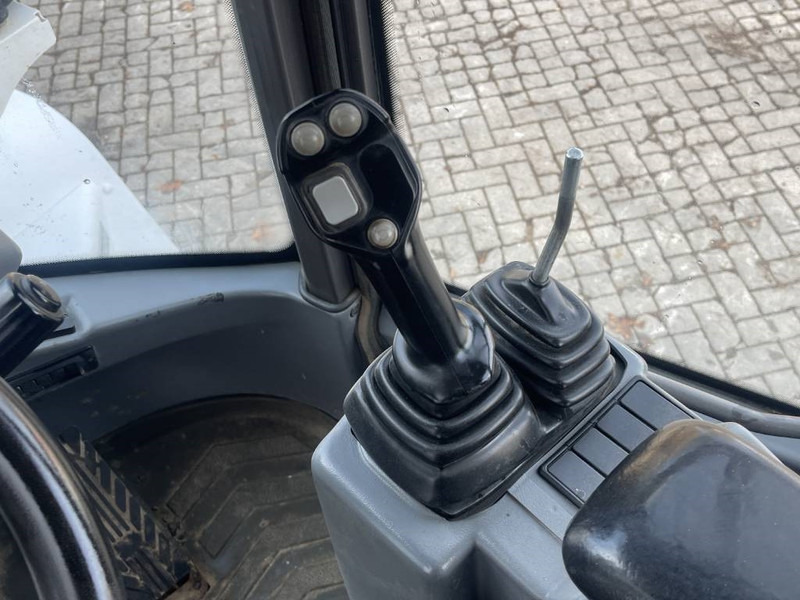 Ładowarka kołowa Volvo L 30 G 2020 CE