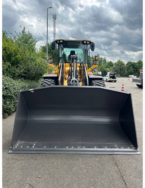 Ładowarka kołowa Volvo L 90 H