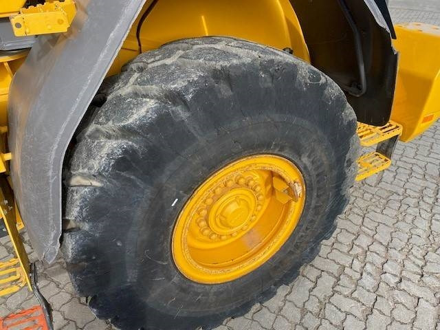 Ładowarka kołowa Volvo L 90 H MIETE / RENTAL (12002215)