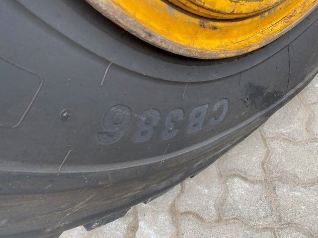 Ładowarka kołowa Volvo L 90 H MIETE / RENTAL (12005310)