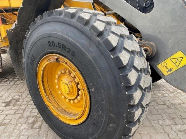 Ładowarka kołowa Volvo L 90 H MIETE / RENTAL (12005310)