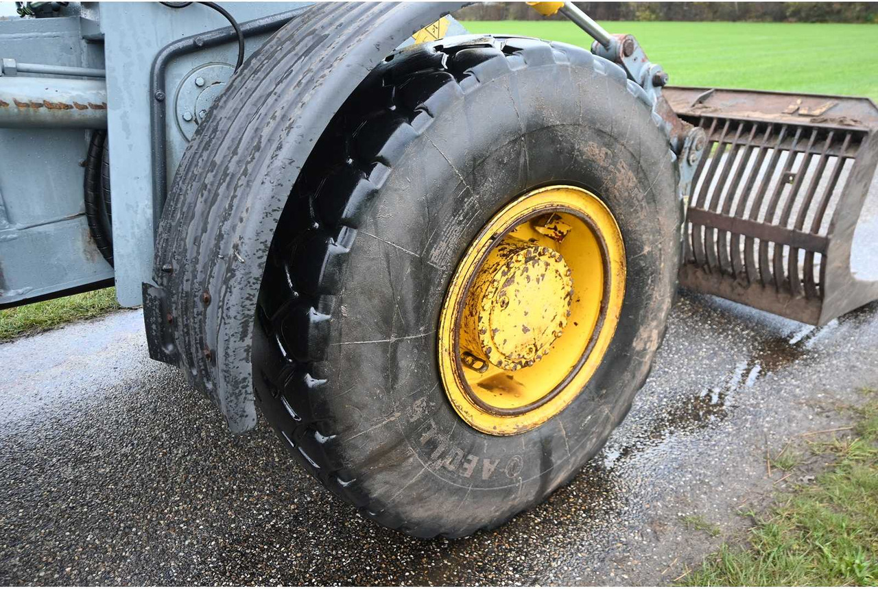 Ładowarka kołowa WERKLUST - 2001 - WG18D - SHOVEL