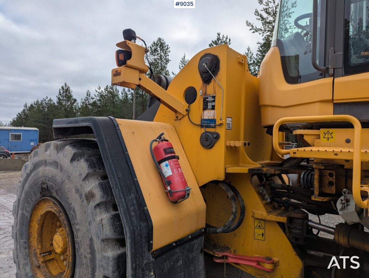 Ładowarka kołowa Wheel Loader Volvo L180 F (SEE VIDEO)