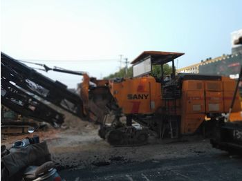 Rozściełacz do asfaltu SANY SCM600-3: zdjęcie 1