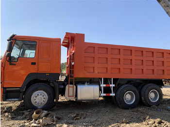 Wozidło Sinotruk Howo 371  dump truck: zdjęcie 1