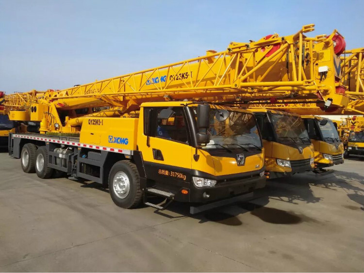 Nowy Dźwig samojezdny XCMG QY25K5-I 25 ton hydraulic  mounted mobile trucks with crane price: zdjęcie 25