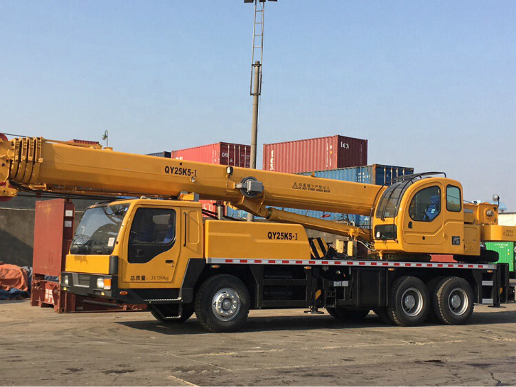 Nowy Dźwig samojezdny XCMG QY25K5-I 25 ton hydraulic  mounted mobile trucks with crane price: zdjęcie 23