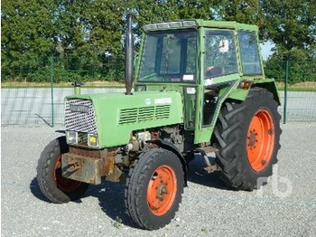Fendt FARMER 108LS - Ciągnik rolniczy