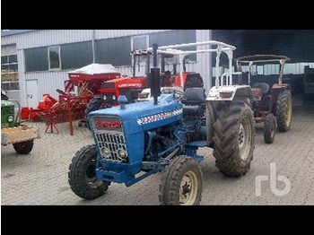 Ford 3055 - Ciągnik rolniczy
