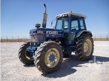 Ford 8210DT - Ciągnik rolniczy