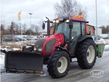 VALTRA A72 A-SERIES Traktor med vikplog och sandspridare -08  - Ciągnik rolniczy