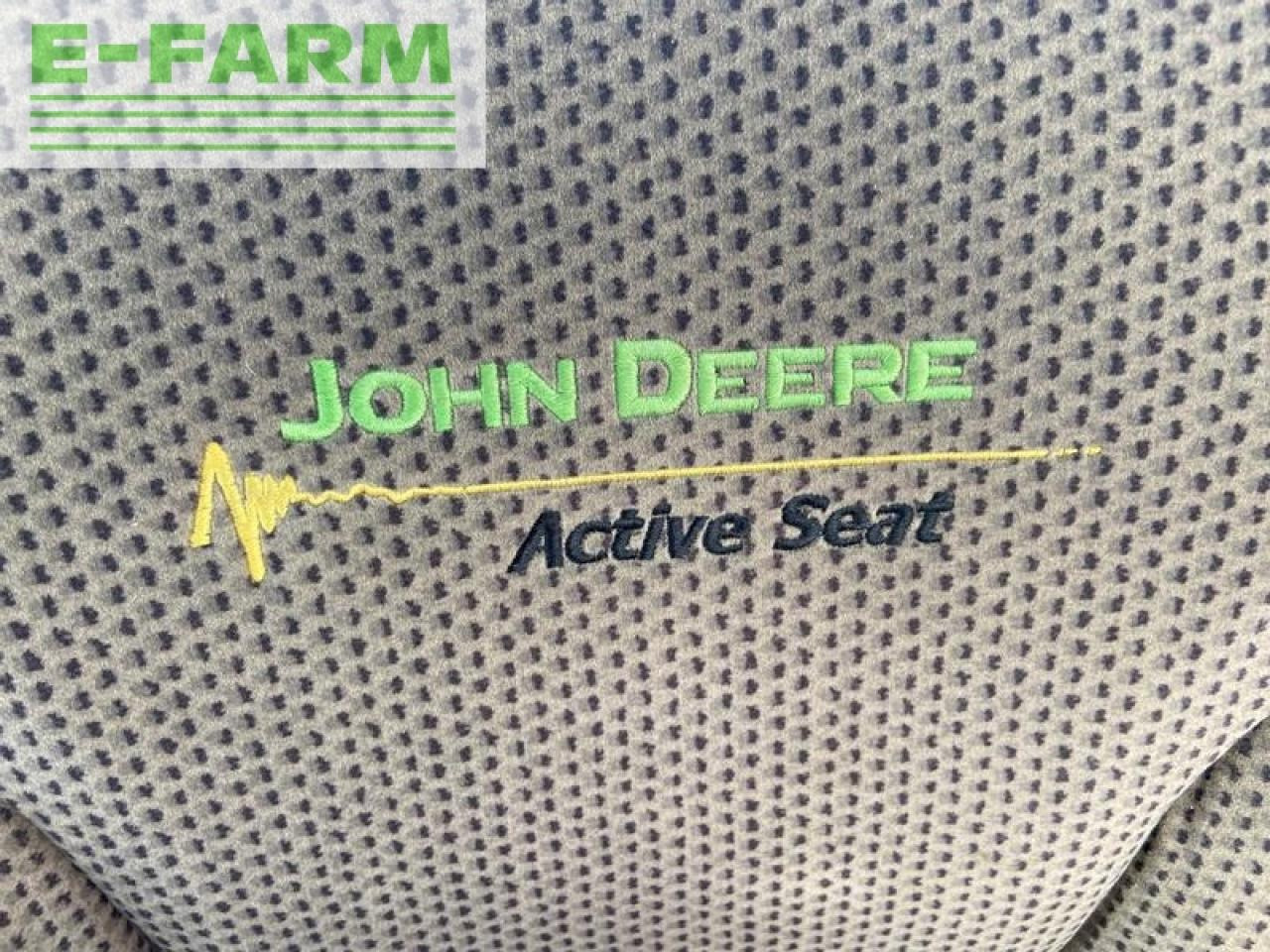 Ciągnik rolniczy John Deere 7230r: zdjęcie 34