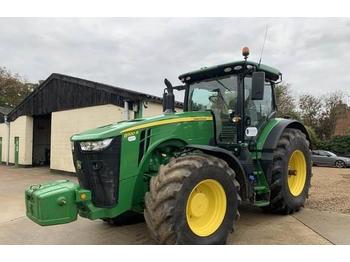 Ciągnik rolniczy John Deere 8320R: zdjęcie 1