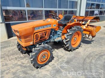 Mini traktor Kubota L1501DT: zdjęcie 1