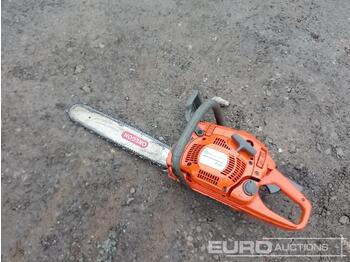  Husqvarn 450 Petrol Chainsaw - Maszyna ogrodnicza