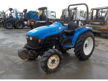  New Holland TC27D - Mini traktor