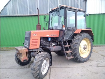 Belarus 820 - traktor