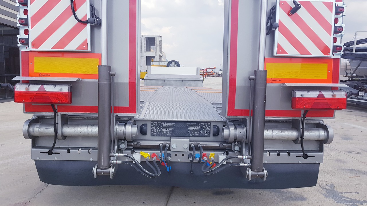 Nowy Naczepa niskopodwoziowa dla transportowania ciężkiego sprzętu 3 AXLE LOWBED (VEGA ITALIANO): zdjęcie 8