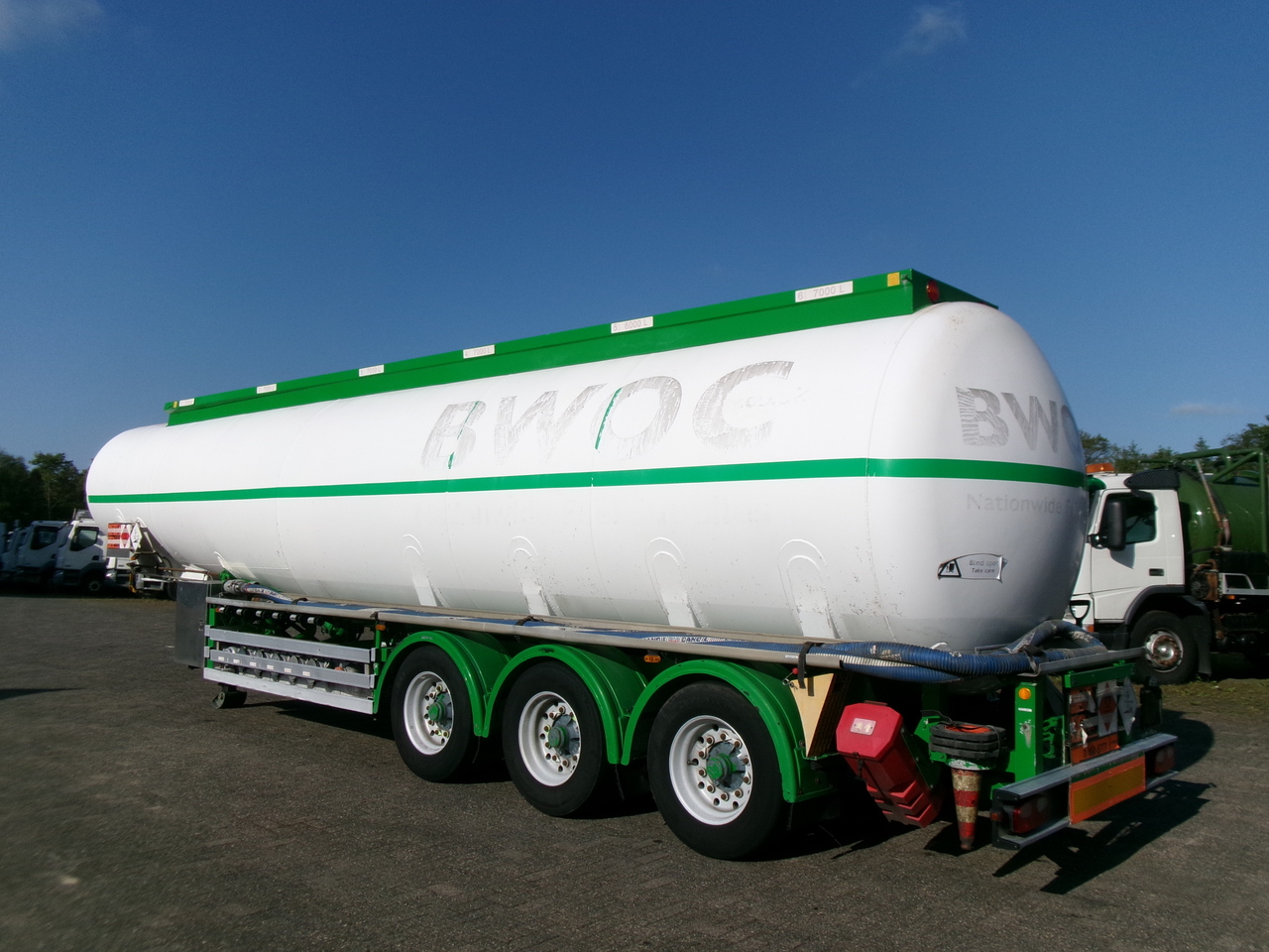 Naczepa cysterna dla transportowania paliwa Feldbinder Fuel tank alu 42 m3 / / 6 comp + pump: zdjęcie 3