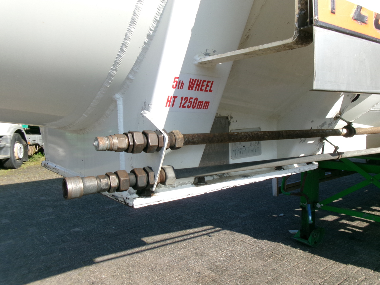 Naczepa cysterna dla transportowania paliwa Feldbinder Fuel tank alu 42 m3 / / 6 comp + pump: zdjęcie 14