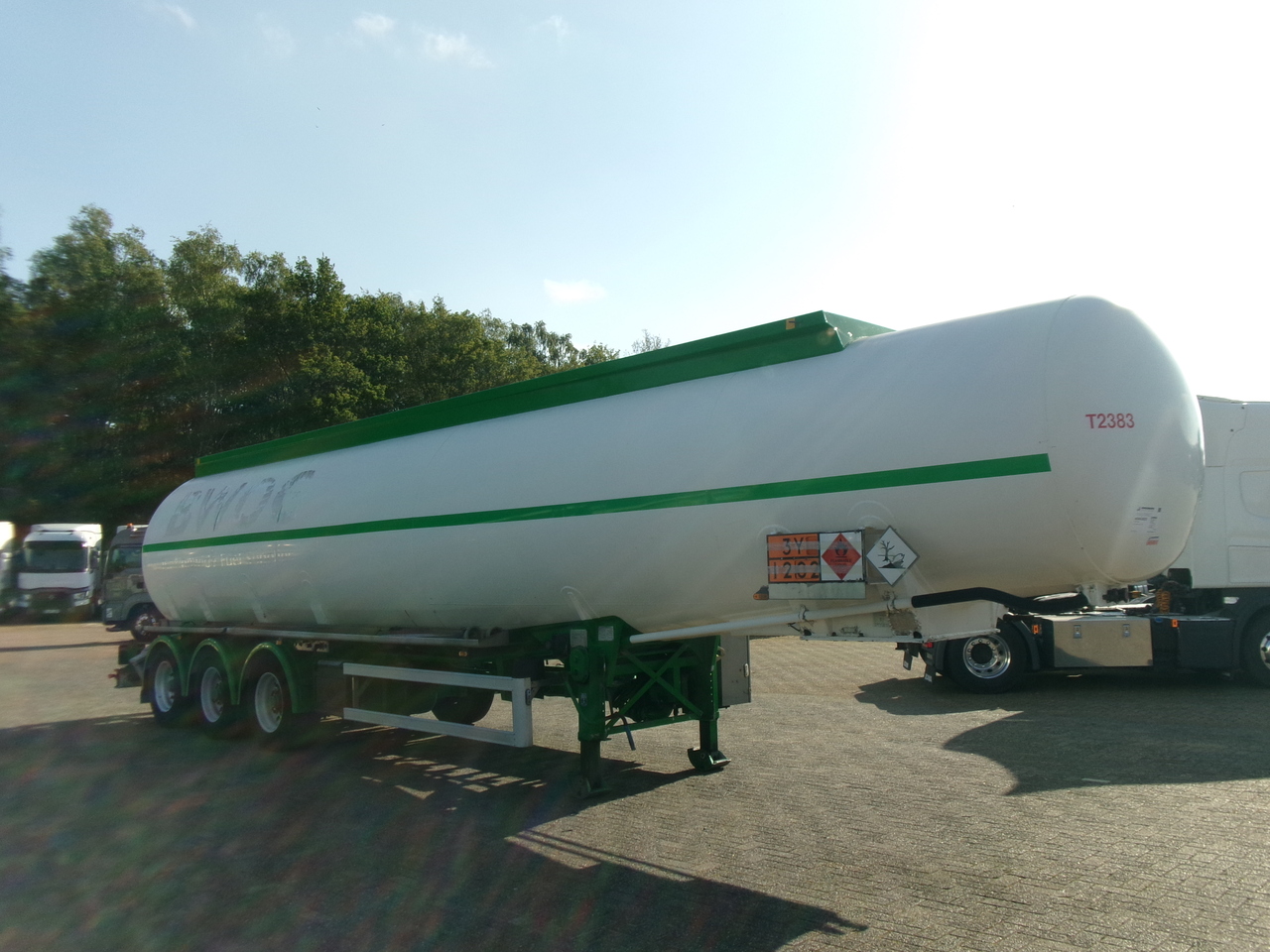 Naczepa cysterna dla transportowania paliwa Feldbinder Fuel tank alu 42 m3 / / 6 comp + pump: zdjęcie 2