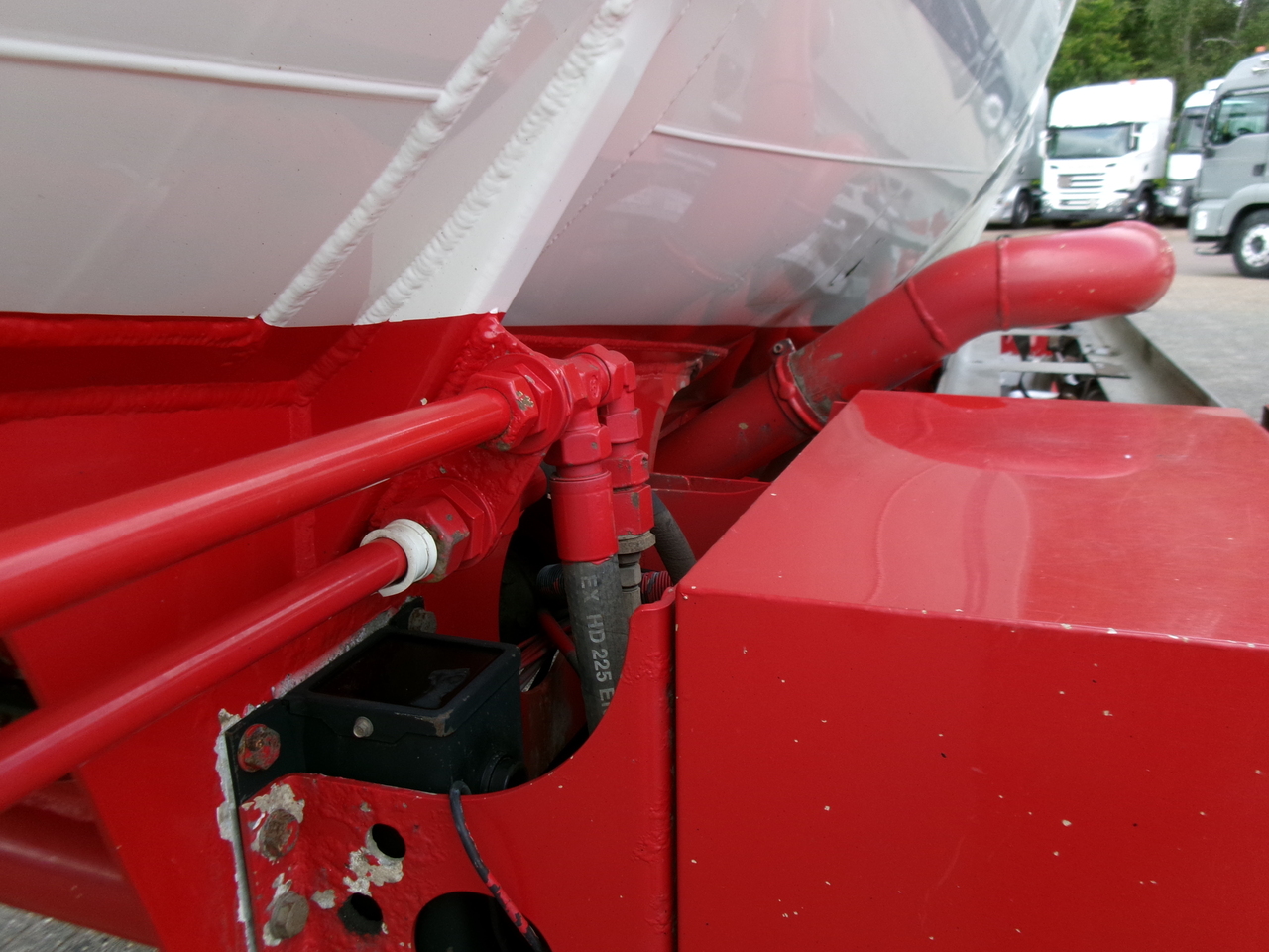 Naczepa cysterna dla transportowania paliwa Feldbinder Fuel tank alu 44.6 m3 + pump: zdjęcie 9