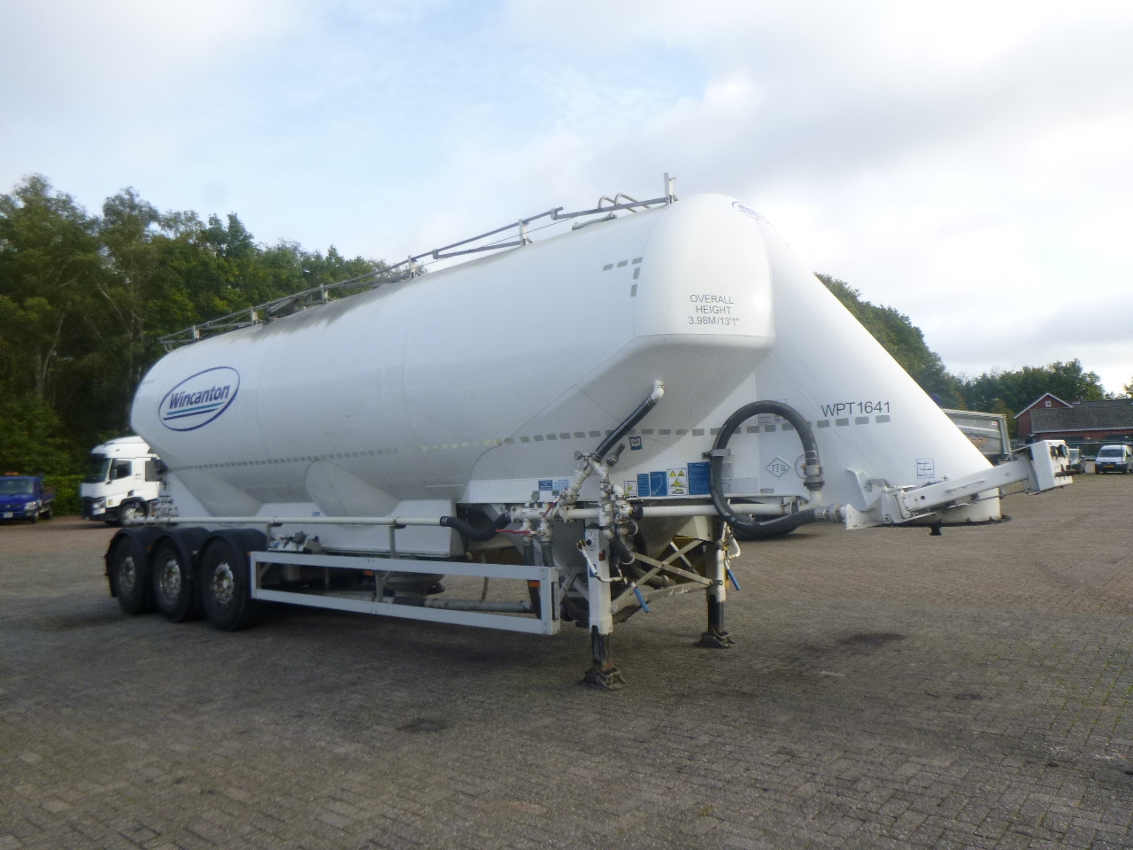Naczepa cysterna dla transportowania mąki Feldbinder Powder tank alu alu 49 m3 / 1 comp: zdjęcie 2
