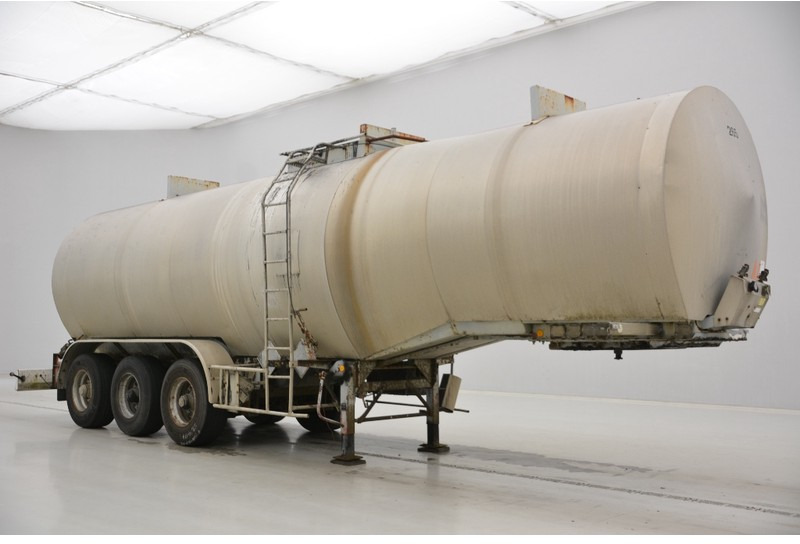 Naczepa cysterna Fruehauf Bitumen tank trailer: zdjęcie 3
