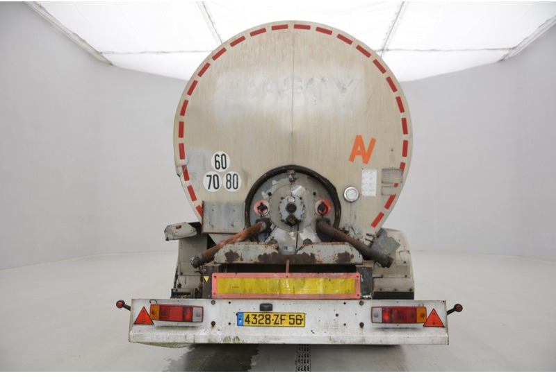 Naczepa cysterna Fruehauf Bitumen tank trailer: zdjęcie 6