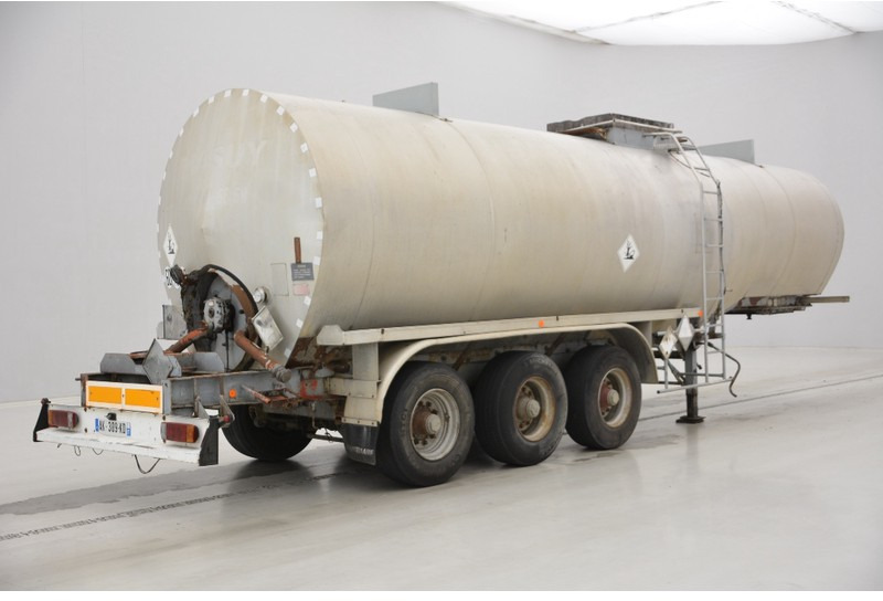 Naczepa cysterna Fruehauf Bitumen tank trailer: zdjęcie 3