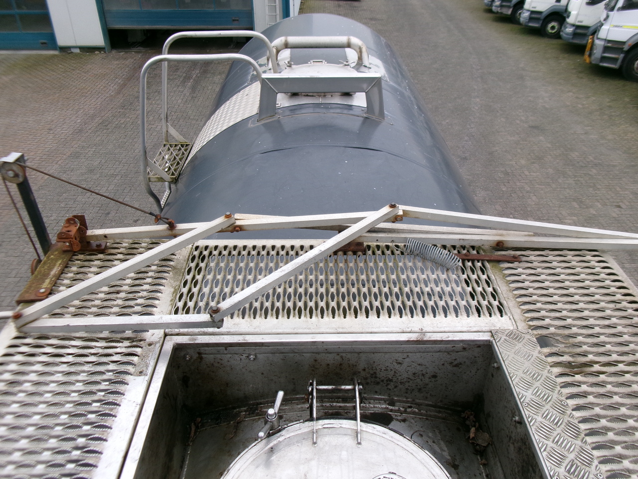Naczepa cysterna dla transportowania chemikaliów Magyar Chemical tank inox 37.4 m3 / 1 comp / ADR 30/11/2023: zdjęcie 10