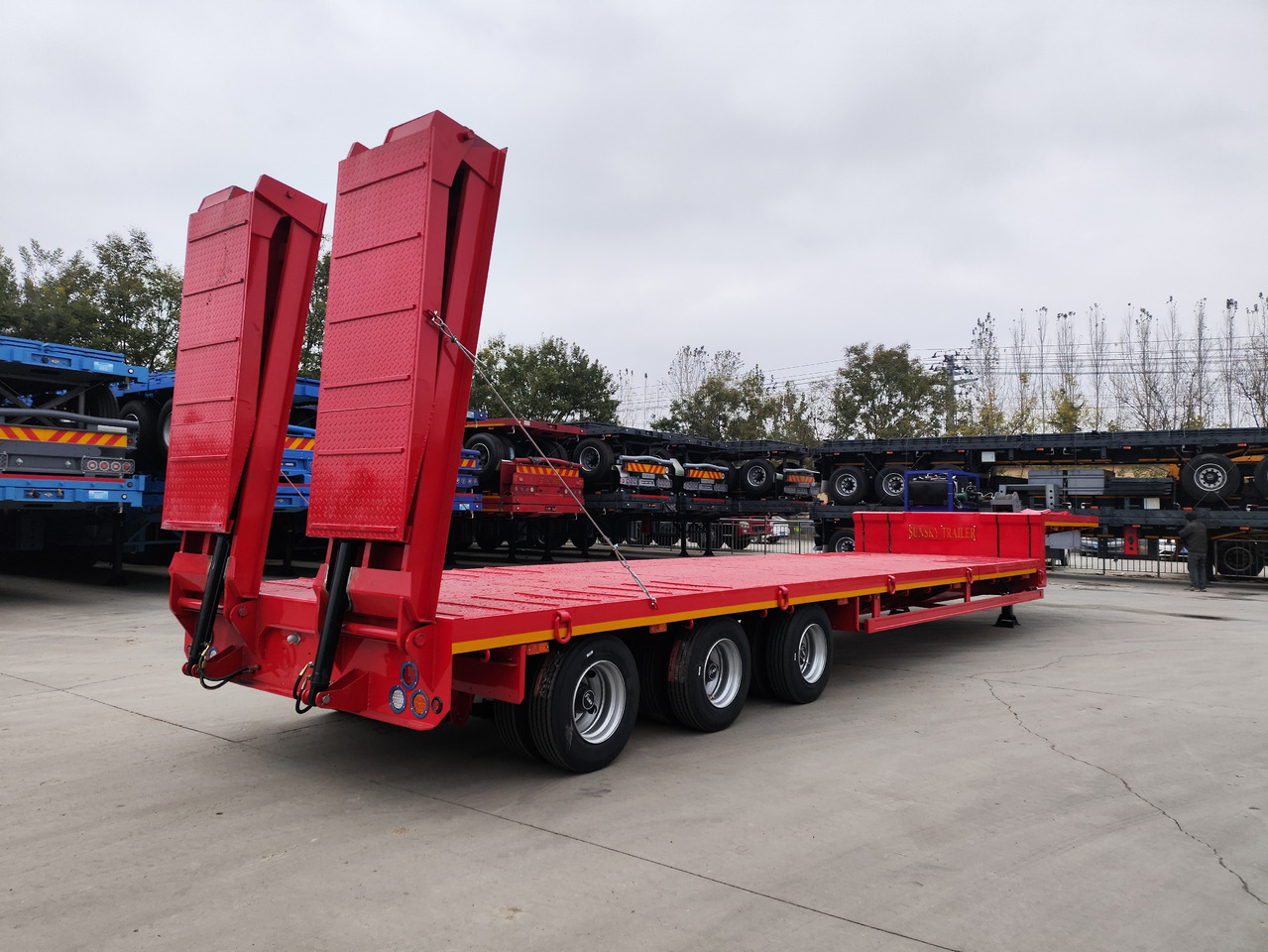Nowy Naczepa niskopodwoziowa dla transportowania ciężkiego sprzętu SUNSKY 3-Axle 30Ton lowbed semi-trailer: zdjęcie 2
