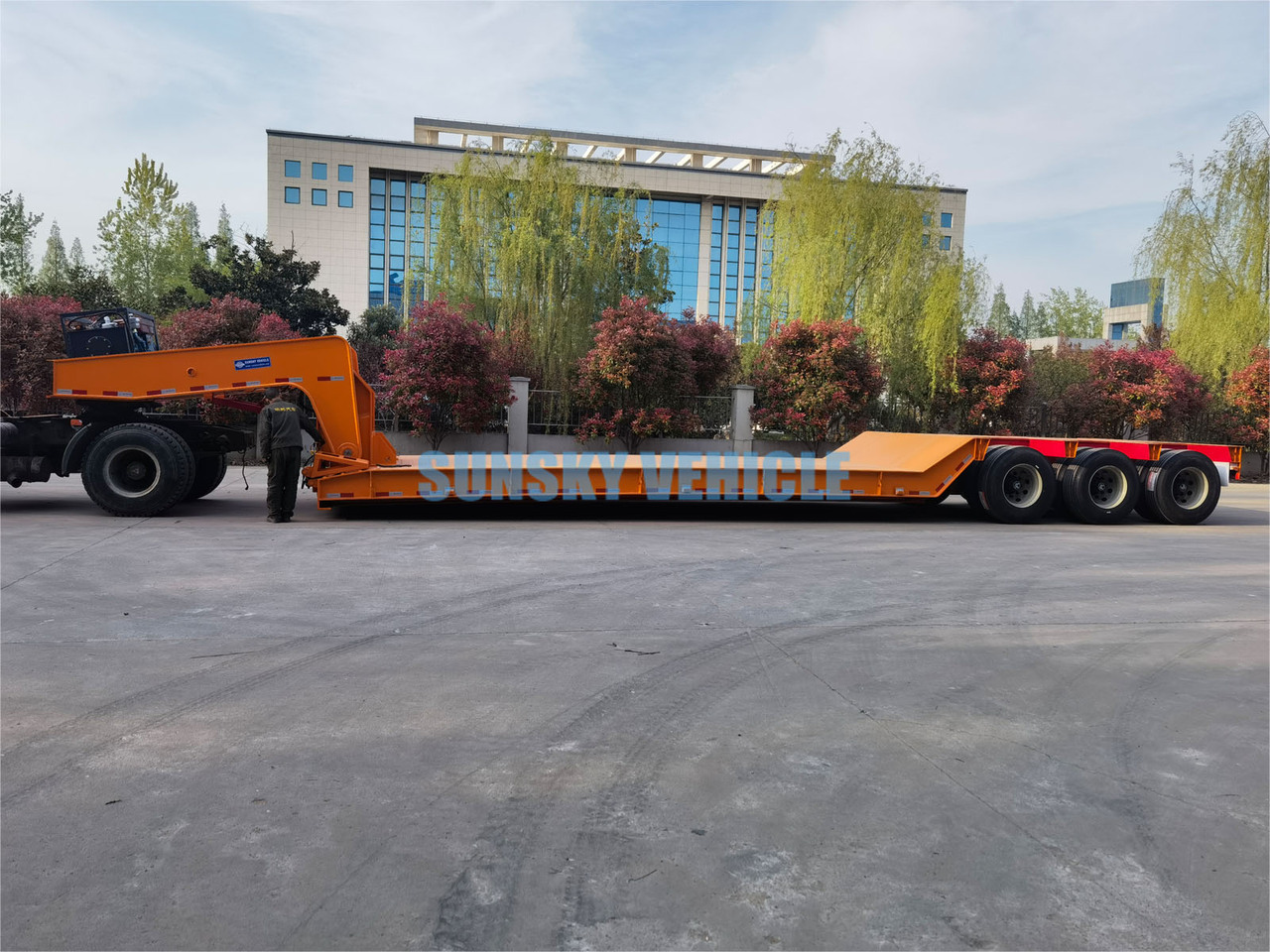 Nowy Naczepa niskopodwoziowa dla transportowania ciężkiego sprzętu SUNSKY 3 Axle 70 Tons detachable gooseneck lowbed trailer: zdjęcie 5
