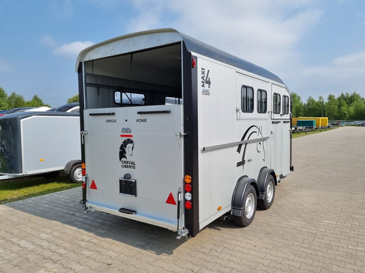 Nowy Przyczepa do przewozu koni Cheval Liberté Optimax Maxi 4 horse trailer 3.5T przyczepa na 4 konie siodlarni: zdjęcie 7