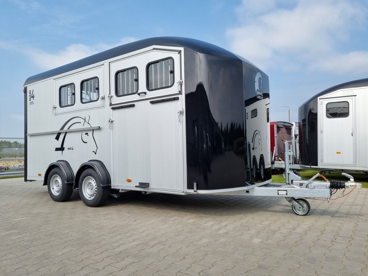 Nowy Przyczepa do przewozu koni Cheval Liberté Optimax Maxi 4 horse trailer 3.5T przyczepa na 4 konie siodlarni: zdjęcie 3