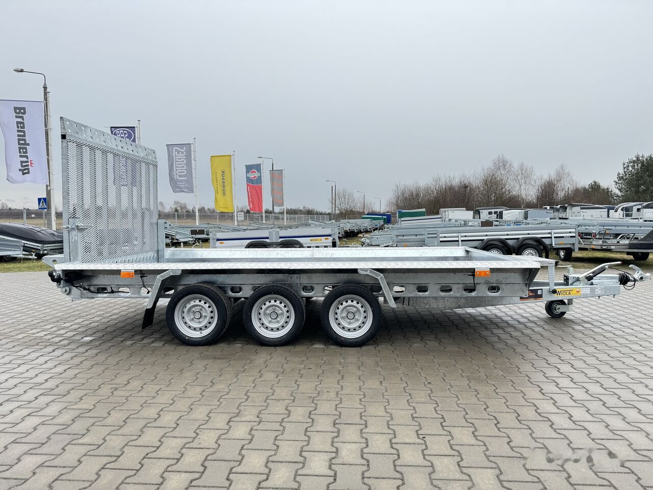 Nowy Przyczepa do transportu maszyn Wiola B3540 MAX 3 axle trailer 3.5 T GVW machine transporter excavator: zdjęcie 16