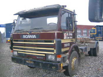 SCANIA  - Ciężarówka kontenerowiec/ System wymienny