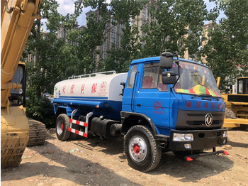 Samochód ciężarowy cysterna DONGFENG Water tanker truck: zdjęcie 1