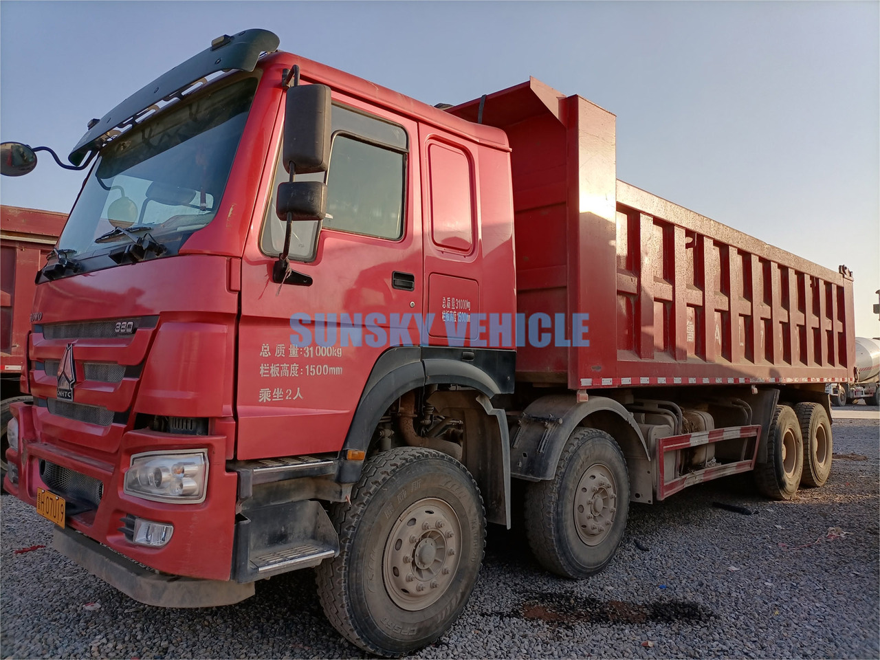 Wywrotka dla transportowania towarów luzem HOWO 8x4 NX430 Dump Truck: zdjęcie 10