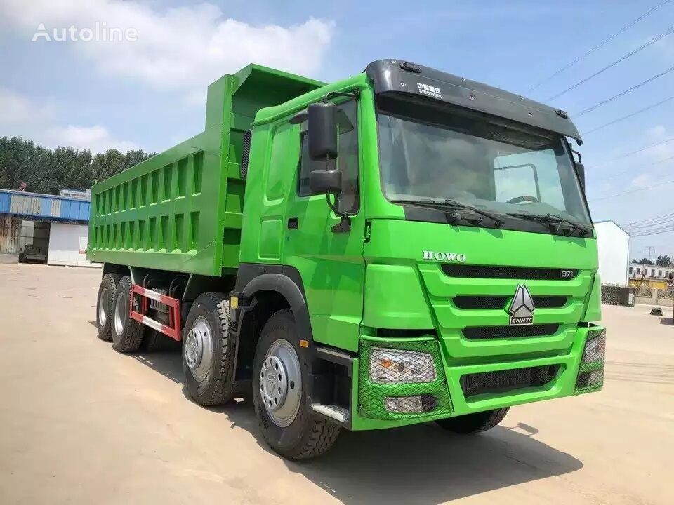 Wywrotka HOWO 8x4 drive 12 wheeled tipper truck green color sinotruk dumper: zdjęcie 2