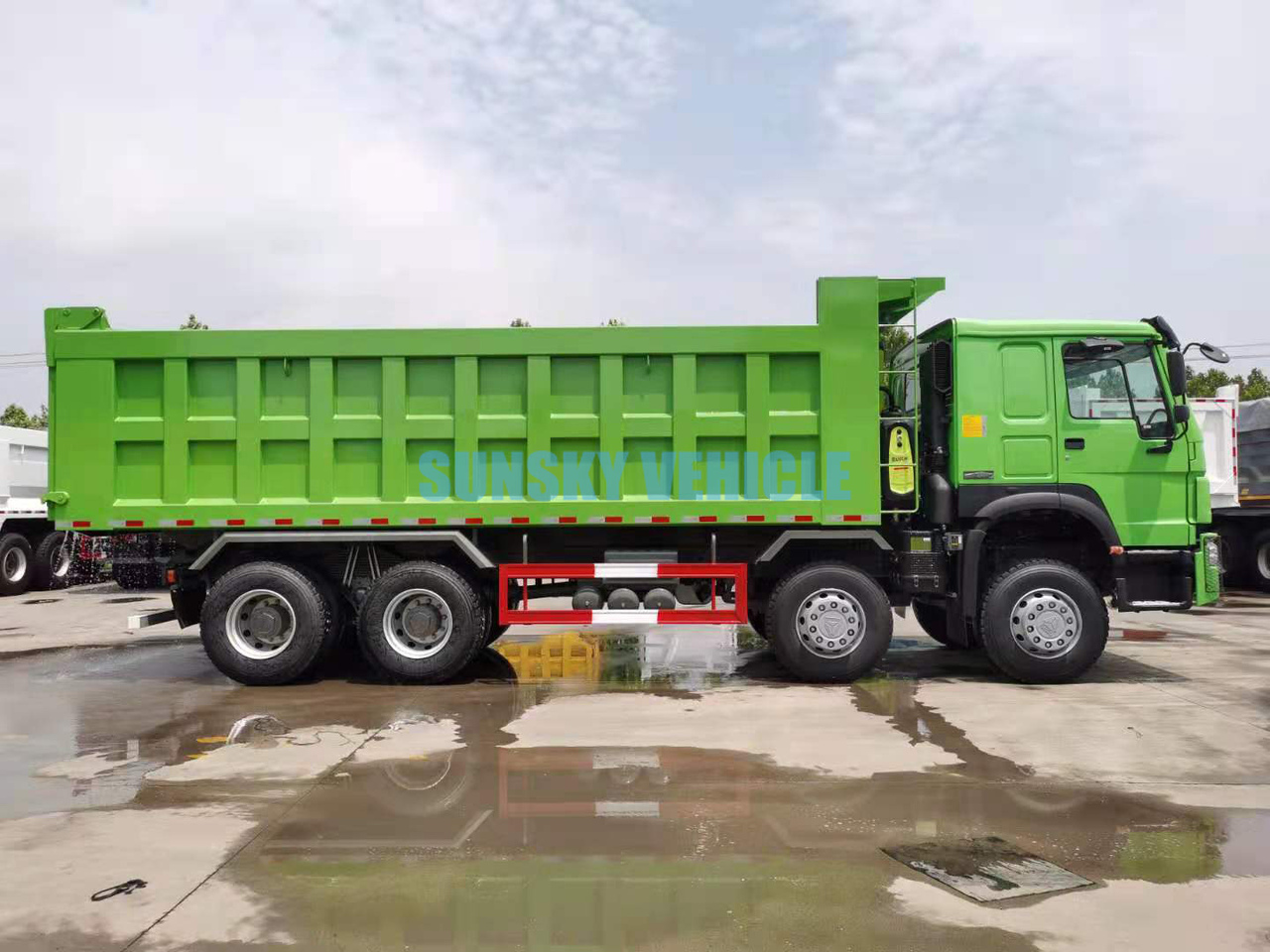 Nowy Wywrotka dla transportowania towarów luzem HOWO Brand New 8X4 400HP Tipper Truck: zdjęcie 8