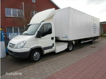 Samochód ciężarowy furgon IVECO Daily 40 C 18 BE szerelvény Koffer + HF: zdjęcie 1