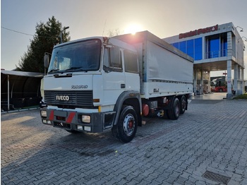 Samochód ciężarowy plandeka dla transportowania towarów luzem Iveco 240.26: zdjęcie 1