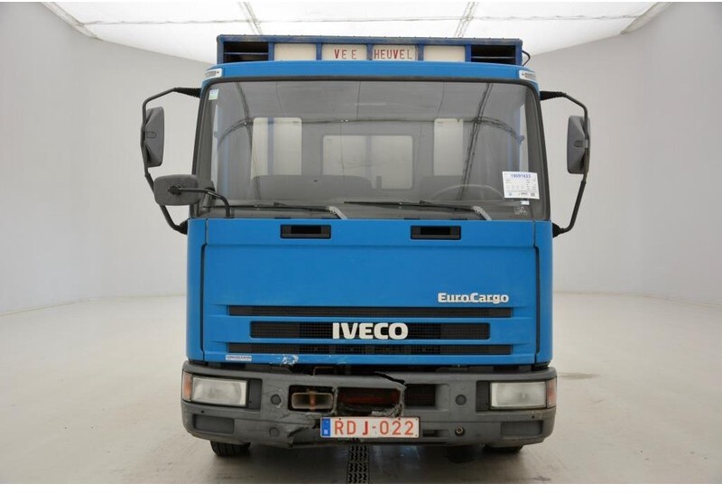 Ciężarówka do przewozu zwierząt Iveco 65E14: zdjęcie 2
